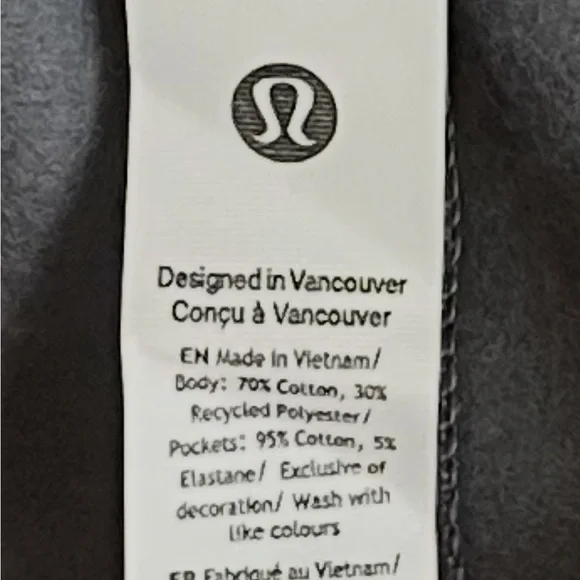 Lululemon Women Scuba Mid-Rise Oversized Short 7 Grey NWT